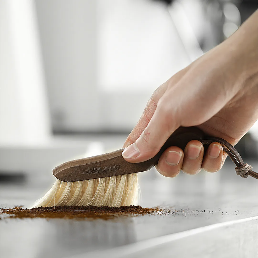 برس تمیز کننده سطوح باریستا بمبر Knife