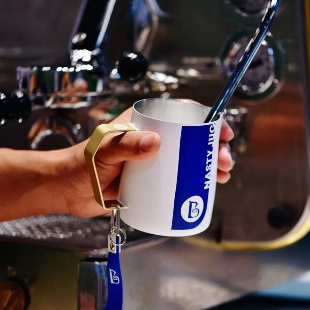 پیچر حرفه ای برویستا مدل Nasty Jug with Irvine Quek